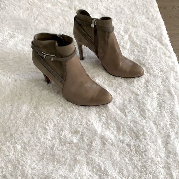 Coach tan booties size 6 - Picture 1 of 10